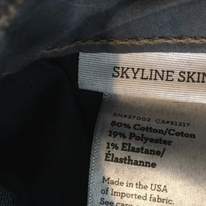 PAIGE Jeans - 27 PAIGE skyline skinny dark denim wash jeans NEW PAIGE Jeans - 27 PAIGE skyline skinny dark denim wash jeans NEW